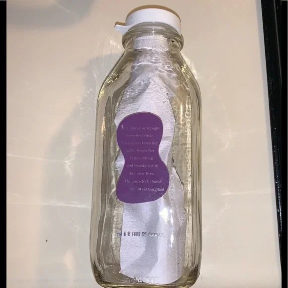 EUC Cat Woman Milk Bottle - Picture 5 of 5